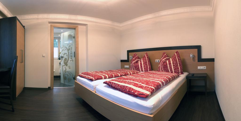 Apartment Mozart マイヤーホーフェン 部屋 写真