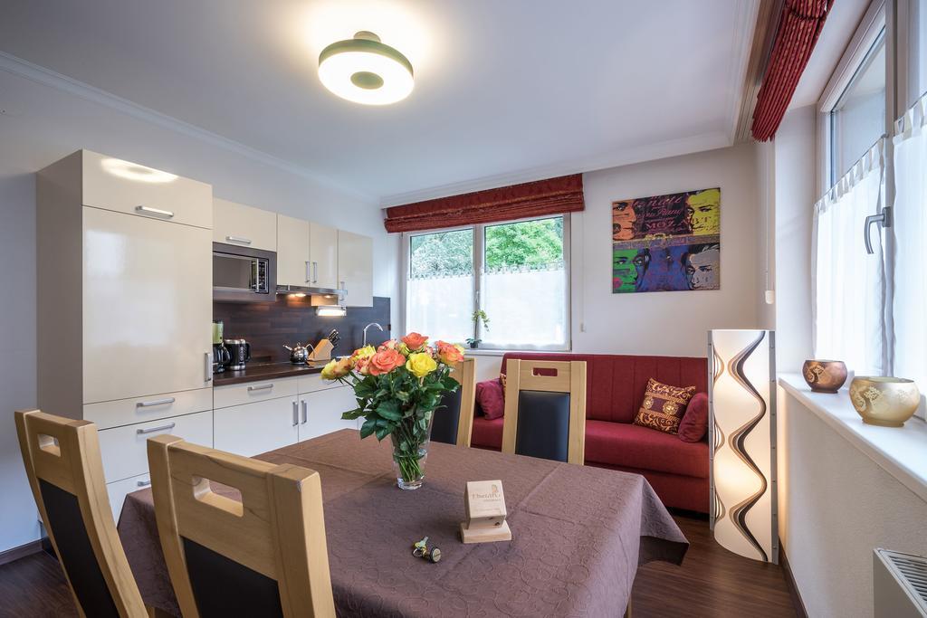 Apartment Mozart マイヤーホーフェン エクステリア 写真